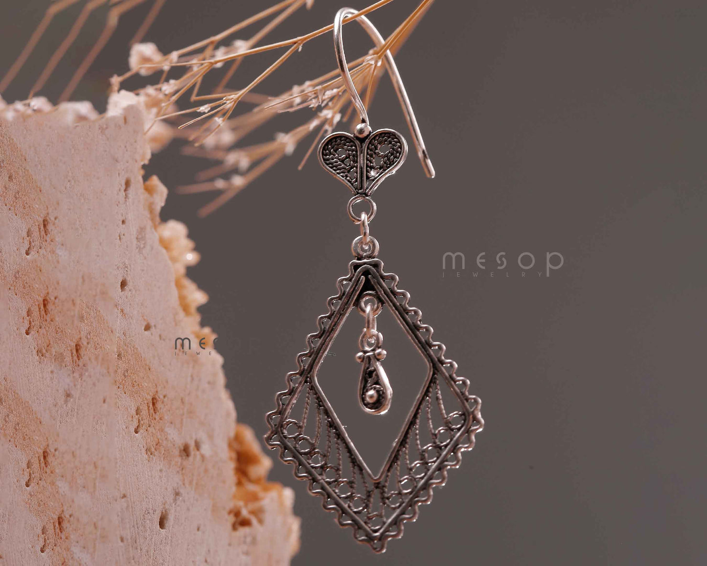 Romance Rhombuses Earrings