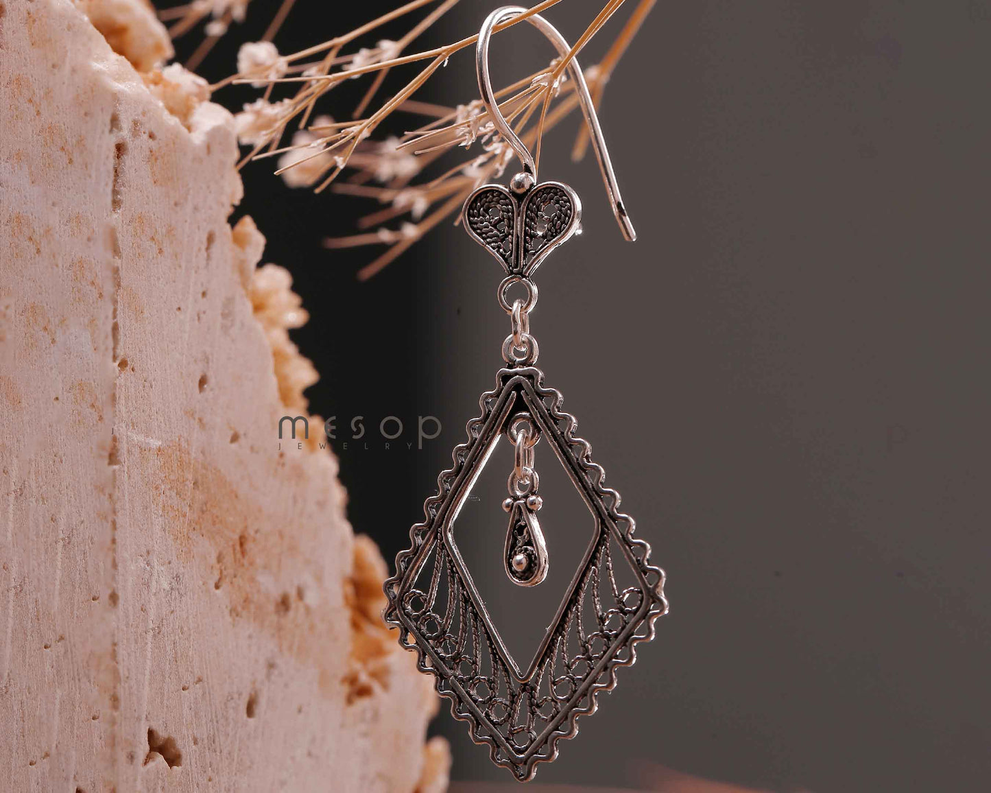 Romance Rhombuses Earrings