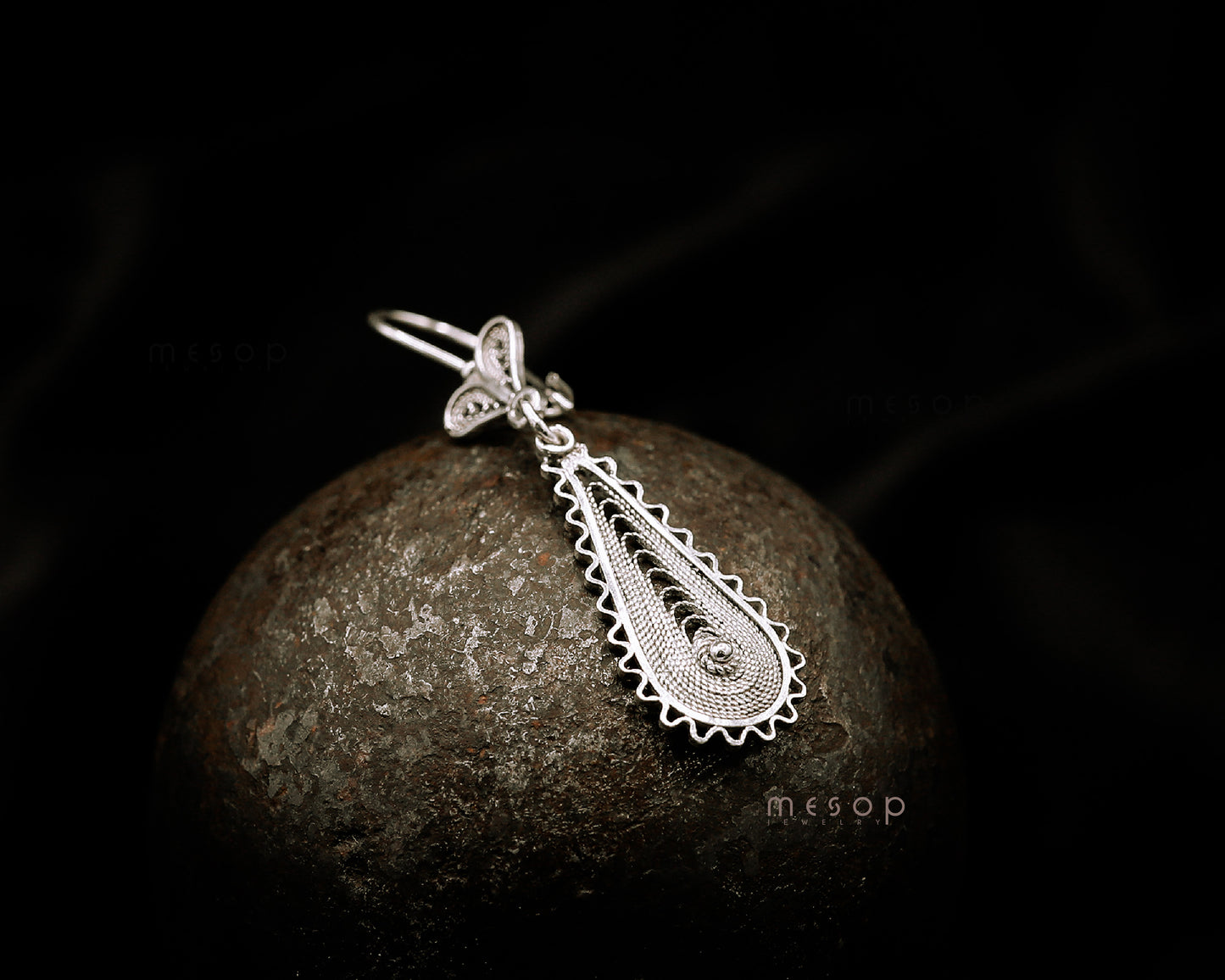 Tale of Teardrops Earrings