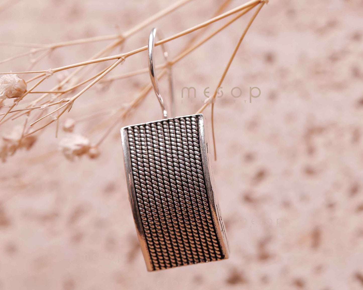 Seranade of Stability Earrings