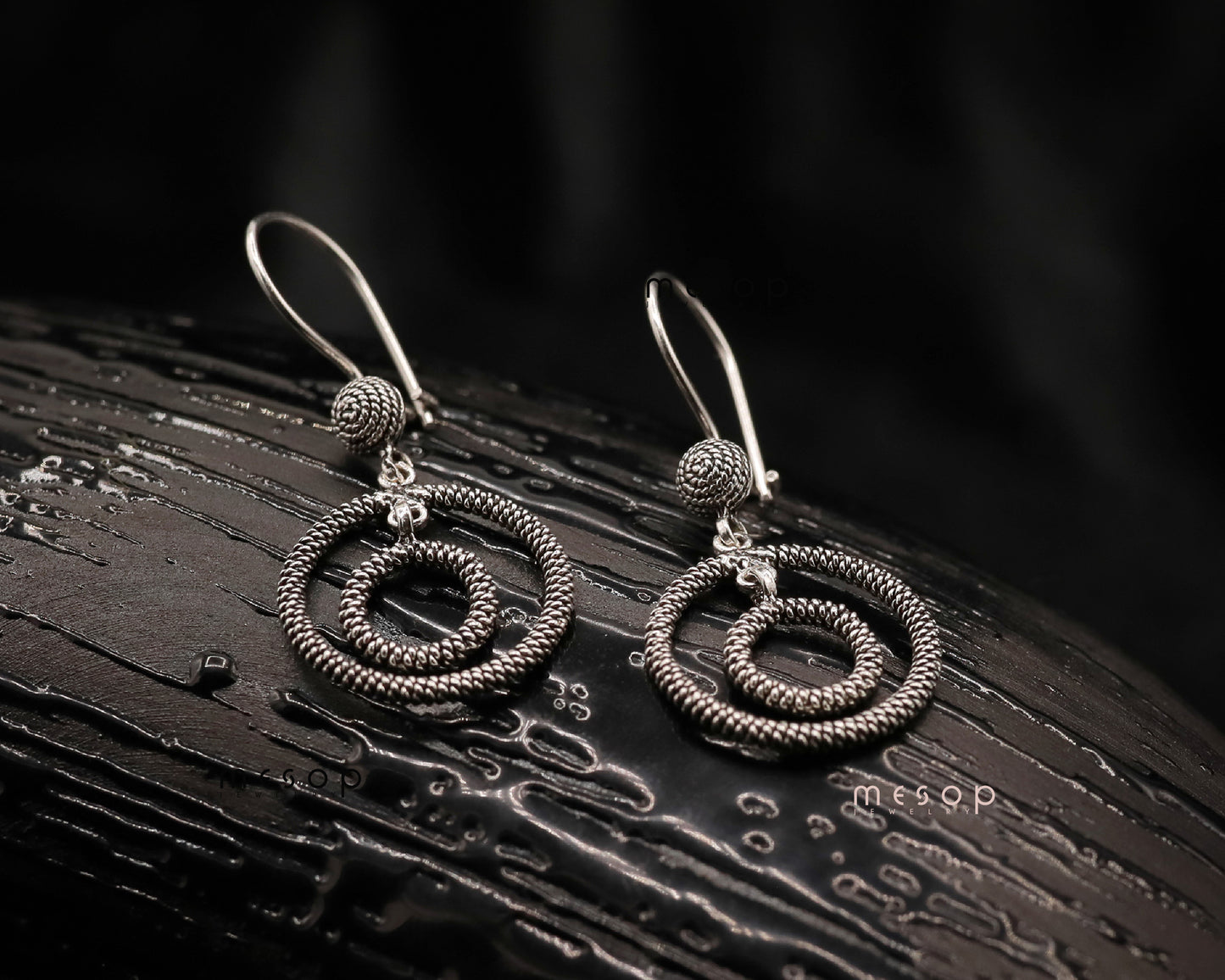 Seranade of Circles Earrings