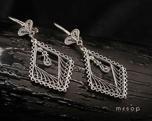 Romance Rhombuses Earrings
