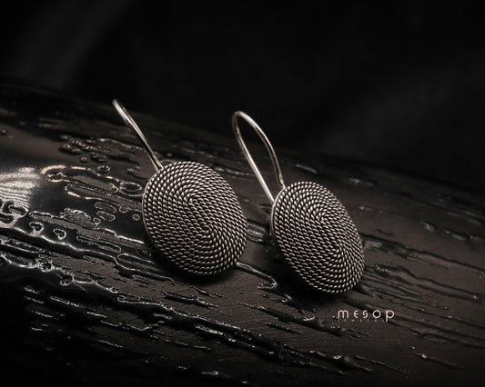 Seranade of the Whirl Earrings