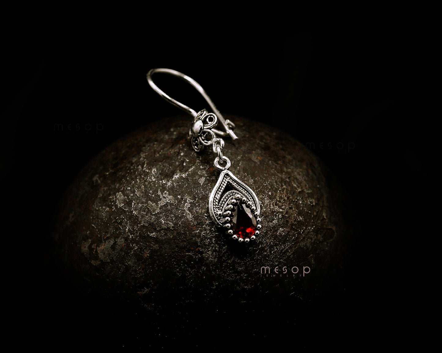 Daisy's Whispers of Love Earrings