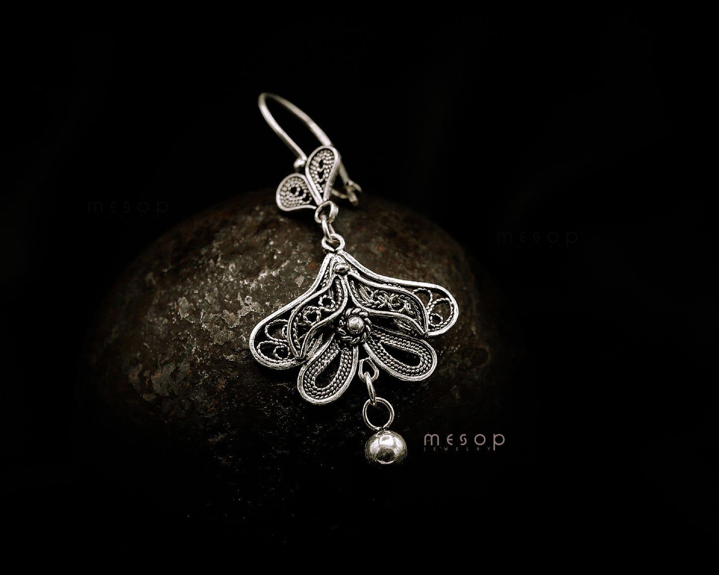 Heartfelt Fanfare Earrings