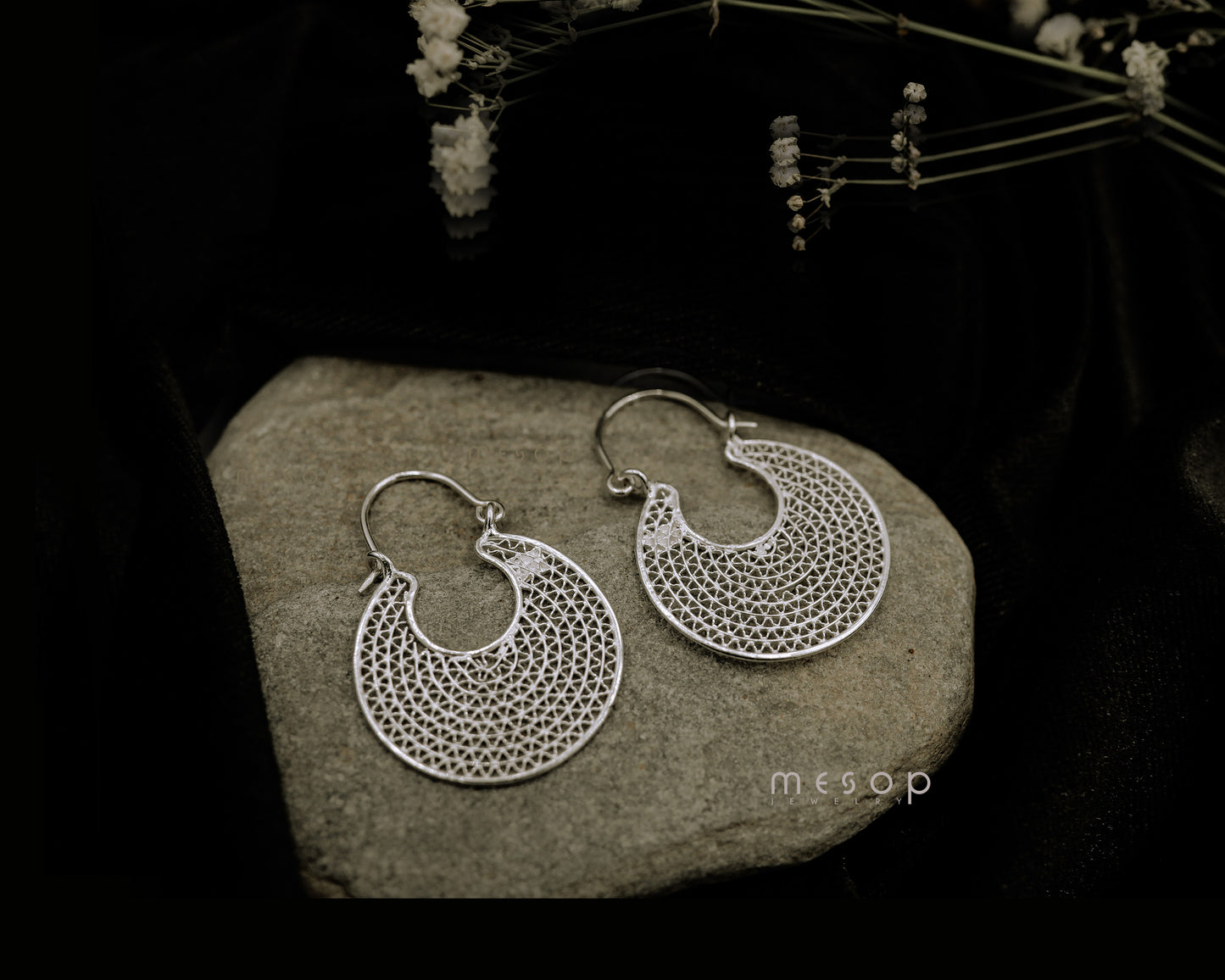 Circle of Elegance Earrings