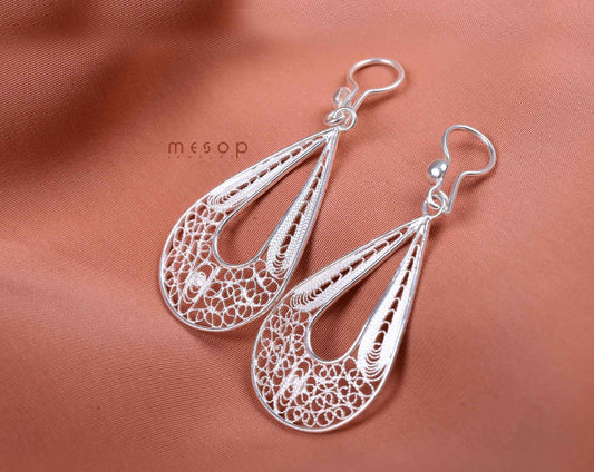Threads of Passion Earrings