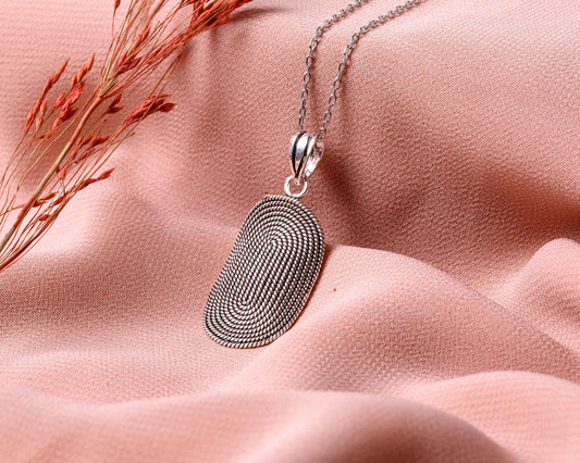 Seranade of the Cycle Pendant